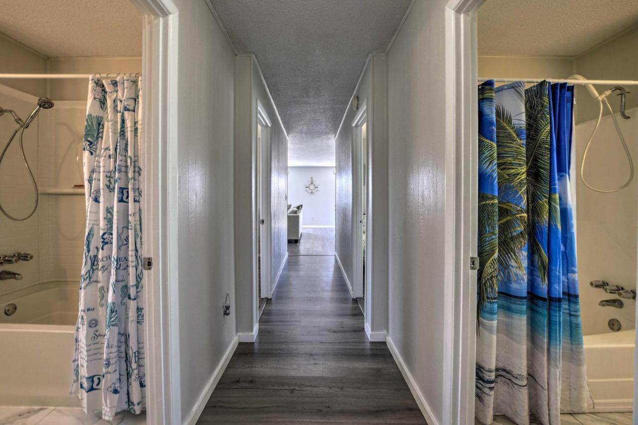 Oak Island Beach Abode With Deck Walk To Shore! Dış mekan fotoğraf